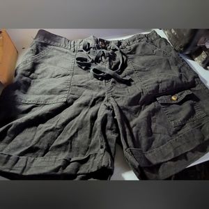 Faded Glory Sz 16 Black Women's Shorts